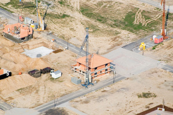 New development area Am Höhenweg in Kandel in the state Rhineland-Palatinate, Germany seen from above