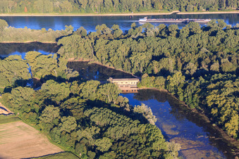 Pumping station Sondernheim from Michelsbacht to the Rhine in the district Sondernheim in Germersheim in the state Rhineland-Palatinate, Germany