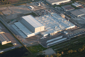 Aerial photograpy of Oberwald industrial area in Wörth am Rhein in the state Rhineland-Palatinate, Germany