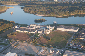 Oberwald industrial area in Wörth am Rhein in the state Rhineland-Palatinate, Germany from the plane
