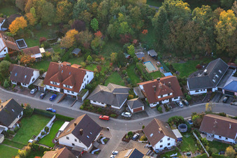 Oblique view of Südring x Pfarrer-Löser-Straße in Rülzheim in the state Rhineland-Palatinate, Germany