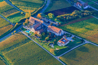 Hotel Leinsweiler Courtyard in Leinsweiler in the state Rhineland-Palatinate, Germany seen from above