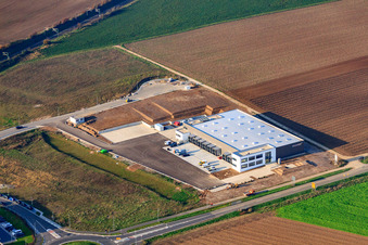 New building for TRANSAC International Speditionsgesellschaft mbH in Rülzheim in the state Rhineland-Palatinate, Germany seen from above