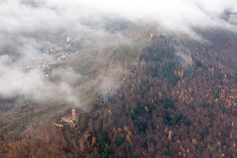 Bird's eye view of Leinsweiler in the state Rhineland-Palatinate, Germany