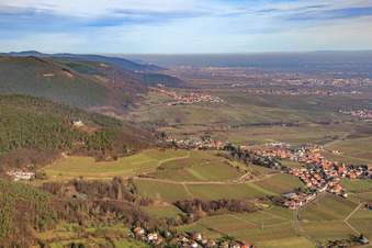 Wine-growing village under the St. Anna Chapel in winter from the southwest in Burrweiler in the state Rhineland-Palatinate, Germany