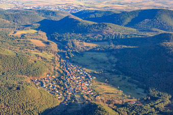 Village in the Palatinate Forest in winter from the east in Vorderweidenthal in the state Rhineland-Palatinate, Germany