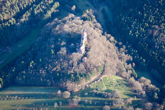 Drone image of Erlenbach, Berwartstein Castle in Erlenbach bei Dahn in the state Rhineland-Palatinate, Germany