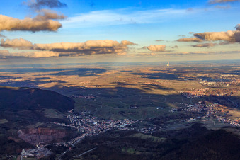View of the town in winter from the southwest in Albersweiler in the state Rhineland-Palatinate, Germany