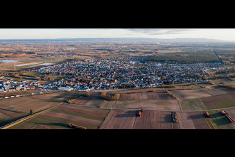 Panorama from the local area and environment in Ruelzheim in the state Rhineland-Palatinate