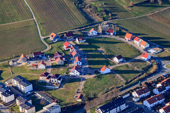 Aerial photograpy of New development area Im Wingert in the district Pleisweiler in Bad Bergzabern in the state Rhineland-Palatinate, Germany