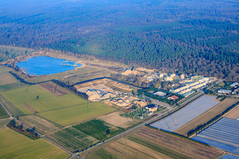 Malscher Straße industrial estate with BRZ Durmersheim GmbH (waste disposal & construction waste recycling, bulk materials) and H+H Kalksandstein GmbH - Plant Durmersheim at the gravel pit on Hardtwald in Durmersheim in the state Baden-Wuerttemberg, Germany