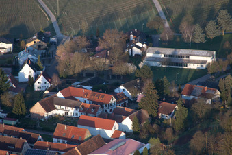 Wine Bar Vogler in the district Heuchelheim in Heuchelheim-Klingen in the state Rhineland-Palatinate, Germany