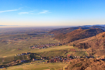 Aerial view of View along the Haardt edge to the south to Madenburg in Leinsweiler in the state Rhineland-Palatinate, Germany