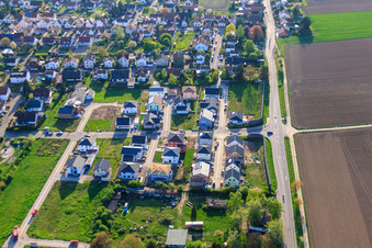 Aerial view of New Development Area East (Im Holderbusch) in Minfeld in the state Rhineland-Palatinate, Germany
