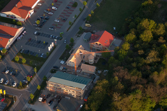 Shopping centers in the district Neulauterburg in Berg in the state Rhineland-Palatinate, Germany from the drone perspective