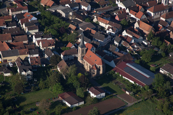 Aerial photograpy of Town View of the streets and houses of the residential areas in the district Appenhofen in Billigheim-Ingenheim in the state Rhineland-Palatinate