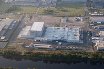 Oberwald Industrial Estate, PEG in Wörth am Rhein in the state Rhineland-Palatinate, Germany from above
