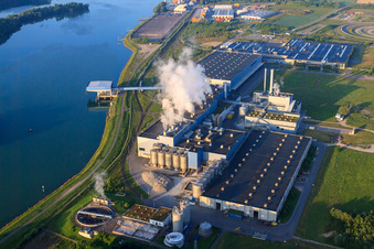 Papierfabrik Palm GmbH & Co. KG | Plant Wörth am Rhein in Wörth am Rhein in the state Rhineland-Palatinate, Germany from the plane