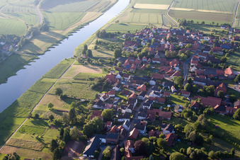Village on the river bank areas of the Weser river in the district Hajen in Emmerthal in the state Lower Saxony, Germany