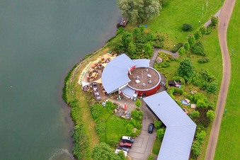 Oblique view of Restaurant Strandgut Höxter on Lake Godelheim in Höxter in the state North Rhine-Westphalia, Germany