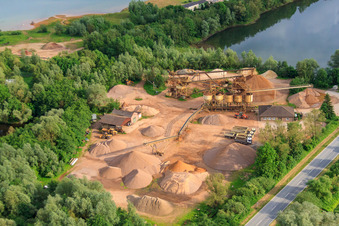 Aerial view of Durant-Weserkieswerk GmbH in the district Godelheim in Höxter in the state North Rhine-Westphalia, Germany