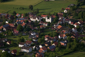 Aerial view of Town View of the streets and houses of the residential areas in the district Boekendorf in Brakel in the state North Rhine-Westphalia