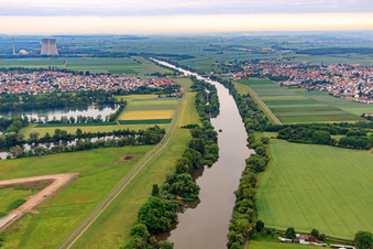 Main to SW with Altmain loop in the district Oberndorf in Schweinfurt in the state Bavaria, Germany