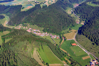 Aerial view of Village view on the Alb in the valley of the Schmiech from the southwest in the district Hütten in Schelklingen in the state Baden-Wuerttemberg, Germany