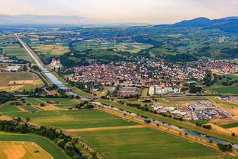 View of the town on the Leeopoldskanal from the northeast in Riegel am Kaiserstuhl in the state Baden-Wuerttemberg, Germany