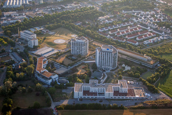 Hospital grounds of the Clinic BG Klinik Ludwigshafen in Ludwigshafen am Rhein in the state Rhineland-Palatinate from a drone