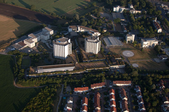 BG Clinic in the district Oggersheim in Ludwigshafen am Rhein in the state Rhineland-Palatinate, Germany seen from above