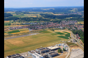 Gliding site Malmsheim of the SFC Leonberg and Robert Bosch GmbH - test runway Renningen in the district Malmsheim in Renningen in the state Baden-Wuerttemberg, Germany