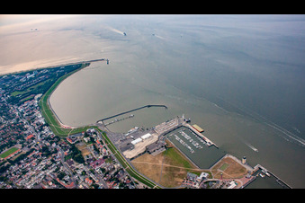 Elbe estuary from the harbor to Kugelbake in the district Döse in Cuxhaven in the state Lower Saxony, Germany