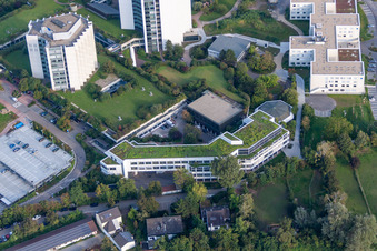 Oblique view of BG Accident Clinic in the district Oggersheim in Ludwigshafen am Rhein in the state Rhineland-Palatinate, Germany