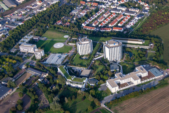 BG Accident Clinic in the district Oggersheim in Ludwigshafen am Rhein in the state Rhineland-Palatinate, Germany seen from above