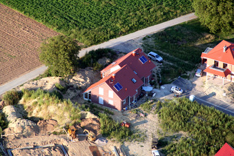 New development area Am Höhenweg in Kandel in the state Rhineland-Palatinate, Germany seen from above