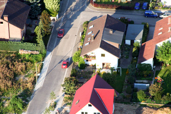 New development area Am Höhenweg in Kandel in the state Rhineland-Palatinate, Germany from the drone perspective
