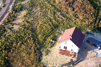 New development area Am Höhenweg in Kandel in the state Rhineland-Palatinate, Germany seen from a drone