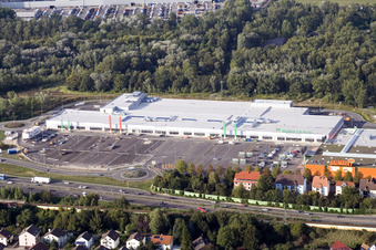 Aerial photograpy of Maximilian Center retail park in the district Maximiliansau in Wörth am Rhein in the state Rhineland-Palatinate, Germany