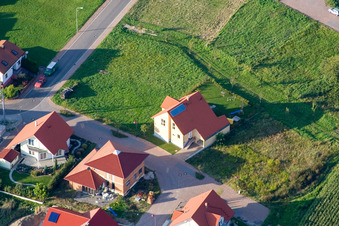 Aerial view of Uhlandstr in Neuburg am Rhein in the state Rhineland-Palatinate, Germany