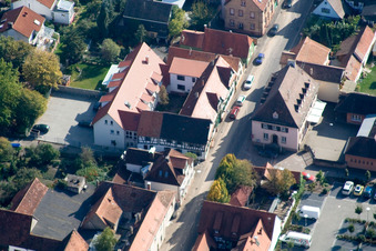 Bahnhofstraße Hotel zum Rössel in Kandel in the state Rhineland-Palatinate, Germany from above