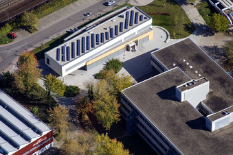 Bird's eye view of School building of the Ludwig-Marum-Gymnasium Pfinztal in the district Berghausen in Pfinztal in the state Baden-Wurttemberg