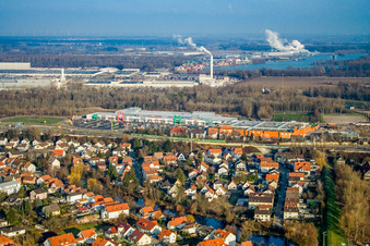 Aerial view of Rheindammstr in front of the Maximilian Center in the district Maximiliansau in Wörth am Rhein in the state Rhineland-Palatinate, Germany