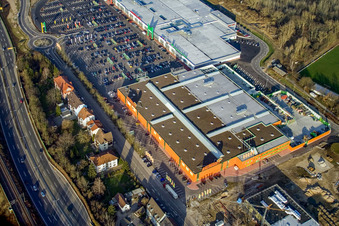 Bird's eye view of Globus hardware store in the Maximilian Center in the district Maximiliansau in Wörth am Rhein in the state Rhineland-Palatinate, Germany