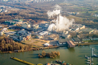 Maxau paper mill from the west in the district Knielingen in Karlsruhe in the state Baden-Wuerttemberg, Germany
