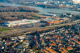 Aerial photograpy of Retail park with Marktkauf and Globus hardware store in the Maximilian Center in the district Maximiliansau in Wörth am Rhein in the state Rhineland-Palatinate, Germany