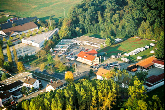 Aerial photograpy of Lauterburger Straße commercial area with Ford-Auto Bohlender and Sporthaus Frey in Kandel in the state Rhineland-Palatinate, Germany