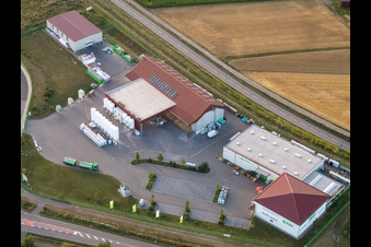 Aerial view of Industrial Park W II with Raiffeisen Agrarhandel Pfalz GmbH (Herxheim) in Herxheim bei Landau in the state Rhineland-Palatinate, Germany