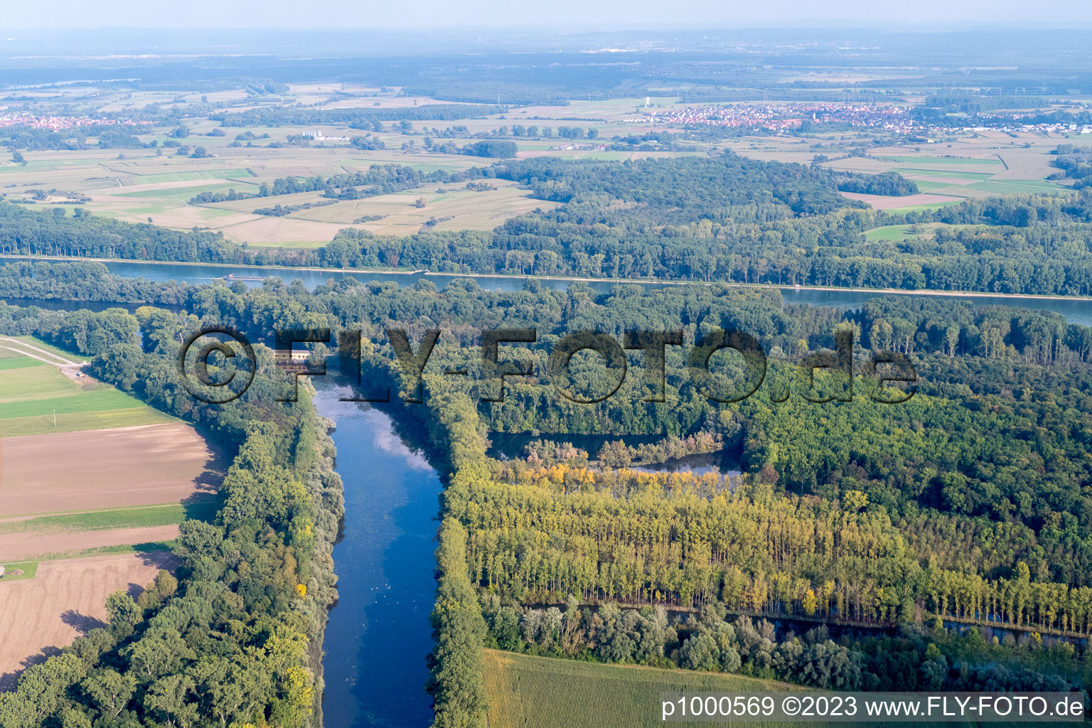 District Sondernheim in Germersheim in the state Rhineland-Palatinate, Germany from above