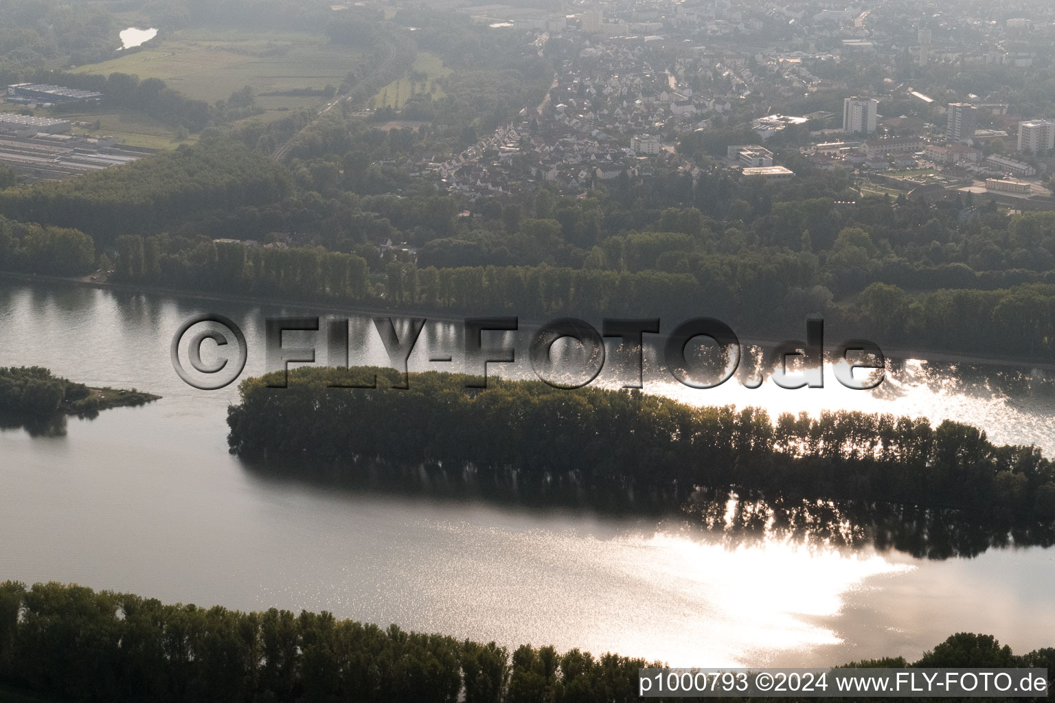 From the east in Germersheim in the state Rhineland-Palatinate, Germany